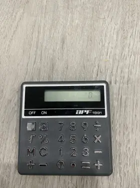 1921 APF ELECTRONICS Battery Calculator #2