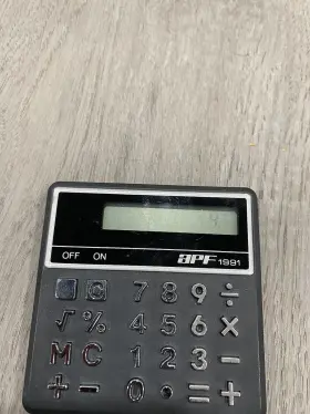 1921 APF ELECTRONICS Battery Calculator