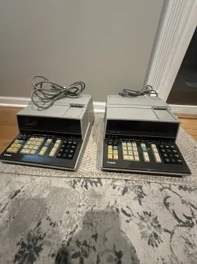 164P CANON Canola Desk Top Calculator