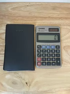 SL-910LA CASIO Solar Pocket Calculator #2