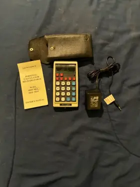 9R-23 COMMODORE Arithmetic Calculator Digits Precision