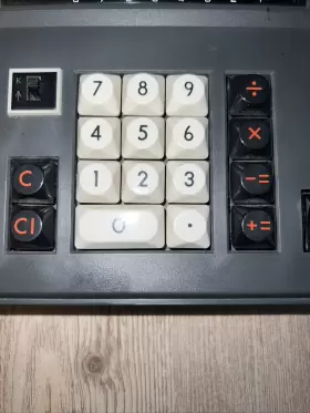 CL-80K CROWN Desktop Calculator Radio Voltage #3
