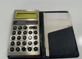 823MS DETRON Lcd Crystal Display Calculator
