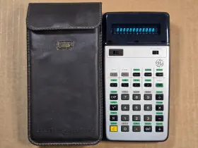 CE93 GENERAL ELECTRIC Scientific Calculator Mostek Chip Set