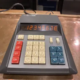 IC-2100 HEATHKIT Desktop Calculator
