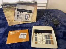 680-2 LLOYDS Desk Top Calculator