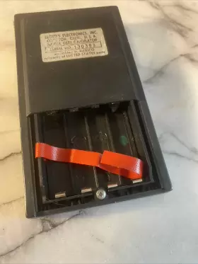E681 LLOYDS Accumatic Calculator #3