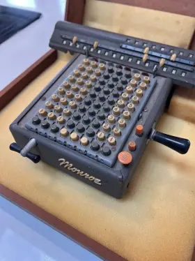 L160-X MONROE Mechanical Calculator #3 L160-X MONROE Mechanical Calculator #3