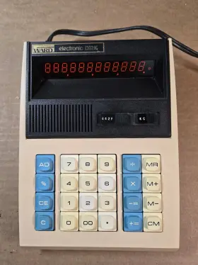 D12K MONTGOMERY WARD Desktop Calculator Great