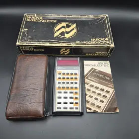 4650 NATIONAL SEMICONDUCTOR Scientific Calculator Led Box