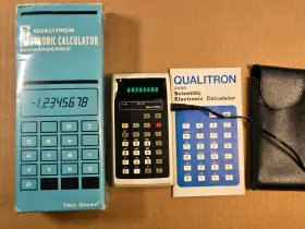 2450R QUALITRON Scientific Calculator Box