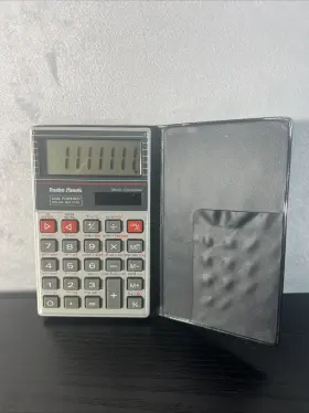 EC-352 RADIOSHACK Calculator Dual Solar Battery