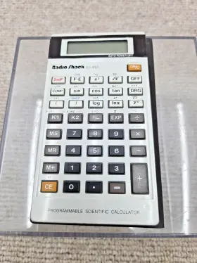 65-984 RADIOSHACK Radio Programmable Scientific Calculator