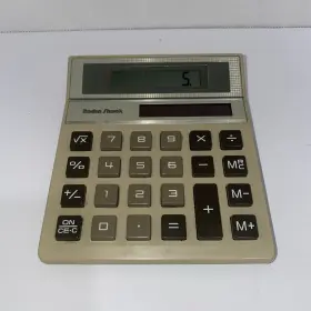 EC-2006 RADIOSHACK Radio Calculator Cat