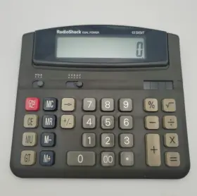 EC-2032 RADIOSHACK Radio Dual Power Calculator
