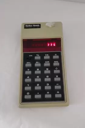 EC-226 RADIOSHACK Radio Memory Calculator Batteries Math