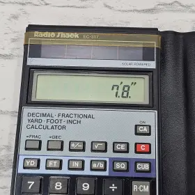 EC-317 RADIOSHACK Radio Solar Calculator Decimal Fractional