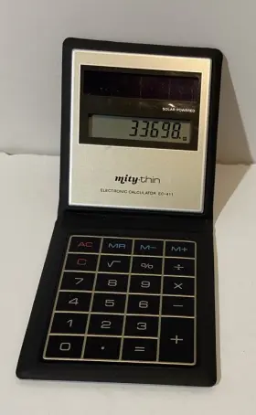 EC-411 RADIOSHACK Radio Mity Solar Calculator