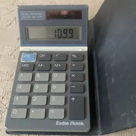 EC-424 RADIOSHACK Radio Dual Calculator Cat