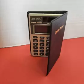 EC-427 RADIOSHACK Radio Dual Power Calculator