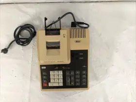 1221P RICOH Desktop Calculator Adding