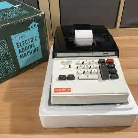 AM-204 SEARS Roebuck Electric Adding Box