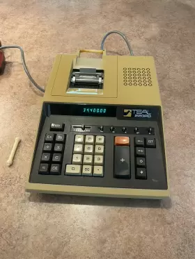 220PD CALCULATOR Adding Great Papers