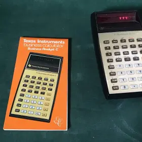5971937 TEXAS INSTRUMENTS Calculator Analyst