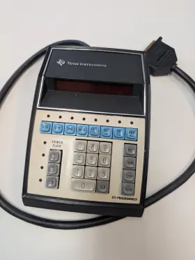 5TI-2 TEXAS INSTRUMENTS Programmer Desktop Calculator