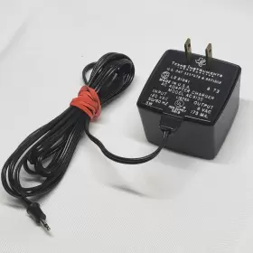 9130 TEXAS INSTRUMENTS Ac Adapter Charger #3