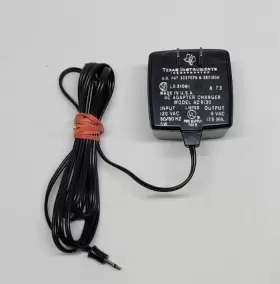 9130 TEXAS INSTRUMENTS Ac Adapter Charger