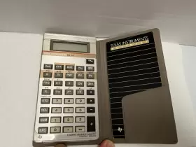 BA-35 TEXAS INSTRUMENTS Student Analyst Calculator