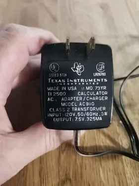 LR26793 TEXAS INSTRUMENTS Adapter Charger #2