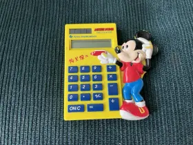 N0693 TEXAS INSTRUMENTS Mickey Mouse Calculator Solar