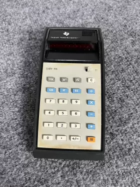 SR-11 TEXAS INSTRUMENTS Calculator