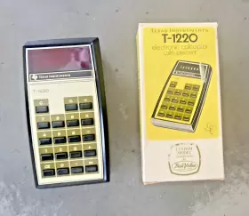 TI-1220 TEXAS INSTRUMENTS Calculator Box #2