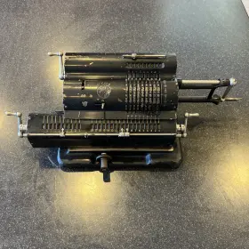 11357 TIGER Mechanical Calculator Cranked Antique Manual