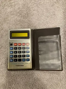 LC-830 TOSHIBA Ultra Lcd Calculator