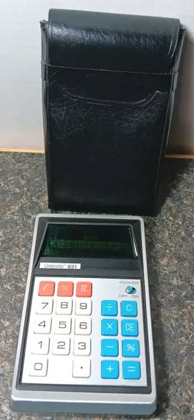 831-A UNISONIC Digital Calculator