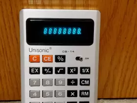 CB-14 UNISONIC Pocket Calculator Vacuum Fluorescent Display #3