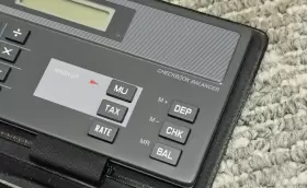LC226CK UNISONIC Digital Checkbook Balancer Calculator #3