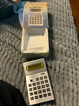 XL-1110 UNISONIC Calculator Ooac Desktop #2