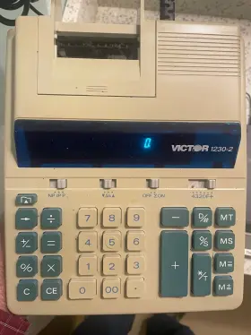 1230-2 VICTOR Calculator