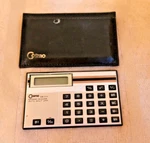 Cosmo Cs-111 Mini Card Electronic Calculator With Case & Instructions. Fixed Price $9.99.