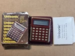 Unisonic Lc-281 Micro Mini Vintage Calculator Powers On - For Parts Or Repair. Fixed Price $6.00.