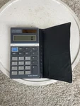 Vintage Radio Shack Ec-424 Dual Powered Solar And Battery Pocket Calculator. Fixed Price $10.00.
