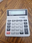 Vtg Radio Shack Solar Battery Mini Desktop Calculator Ec-2019. Fixed Price $8.00.