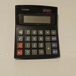 Casio Ms-70la Electronic Calculator Please Read. Fixed Price $4.47.