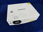 Panasonic Pt-vmz50-u7 5000 Lumen Wuxga Laser Lcd Projector Lamp Hours 2003-3999. Fixed Price $725.00.