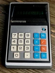 Vtg Unisonic 811 Calculator Green Vacuum Flourescent Display *for Parts/repair*. Fixed Price $5.99.